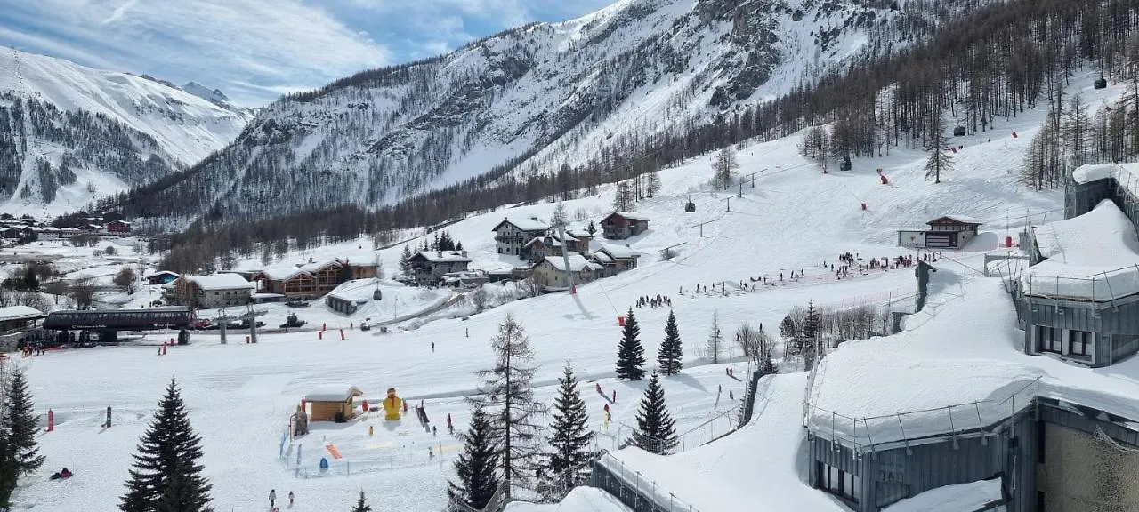 Le 1888 Val D'Isere La Daille France