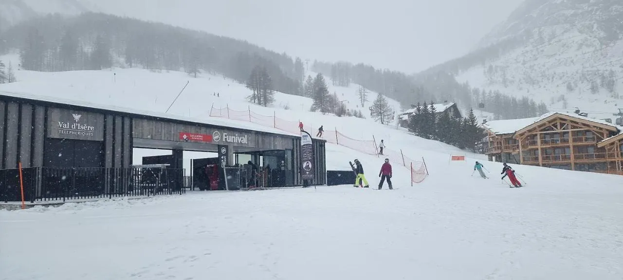 Le 1888 Val D'Isere La Daille